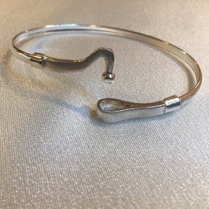 Sterling Silver Brand New Bangle Bracelet